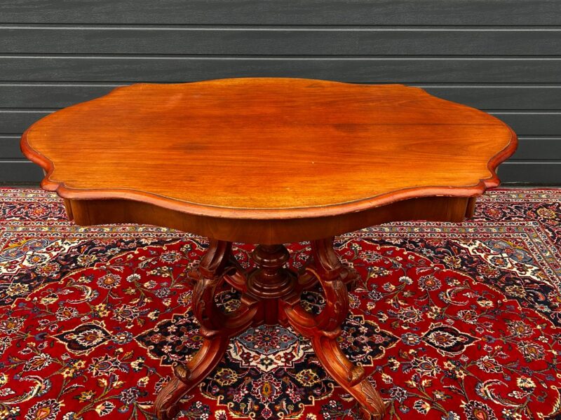 Antyczny Rzeźbiony Stół Salonowy [ 1.100 zł ]