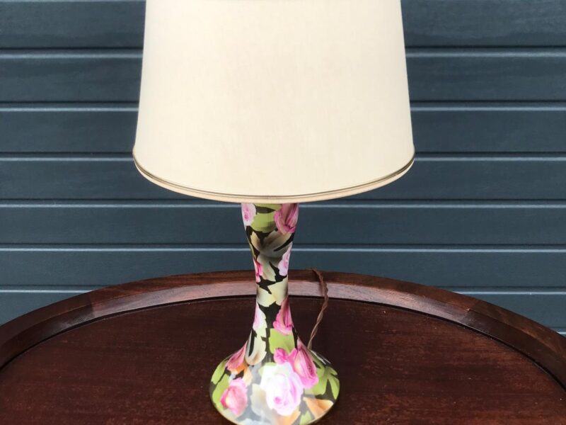 Lampka Biurkowa Motyw Kwiatowy [ 399 zł ]